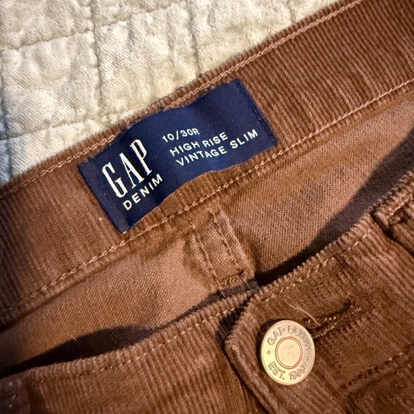 High Rise Vintage Slim Corduroy Pants 10/30R - Picture 2 of 5